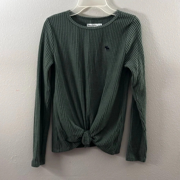 Abercrombie Kids Girls green Long sleeve knot T-Shirt size 13/14. - Picture 1 of 8